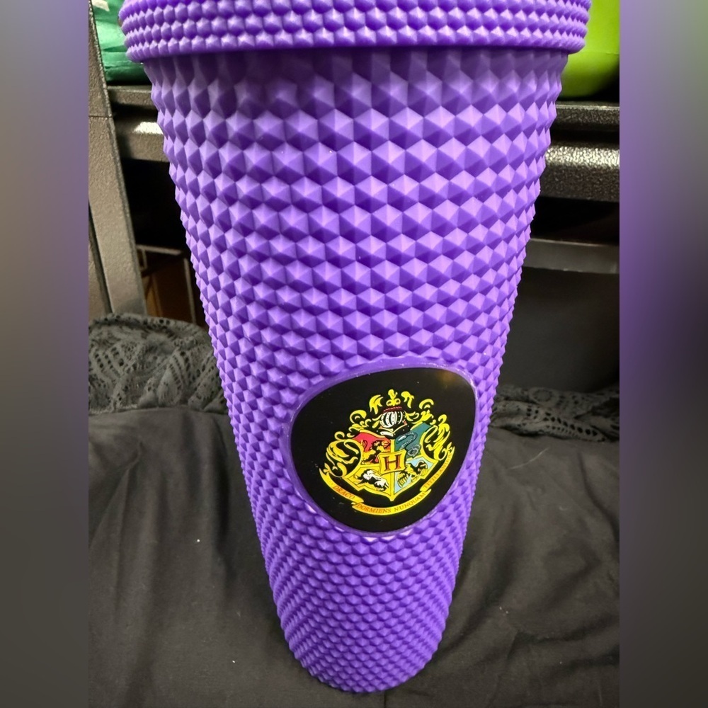 Harry Potter Purple Diamond Textured Tall Tumbler with Hogwarts Crest 32oz